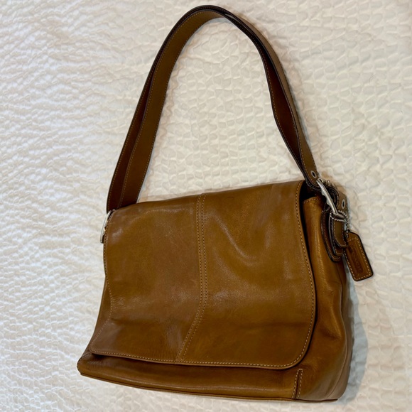 COACH Vintage Hampton Shoulder Crossbody Leather Bag Pretty! &100% Silk Scarf 💙 - Picture 13 of 13